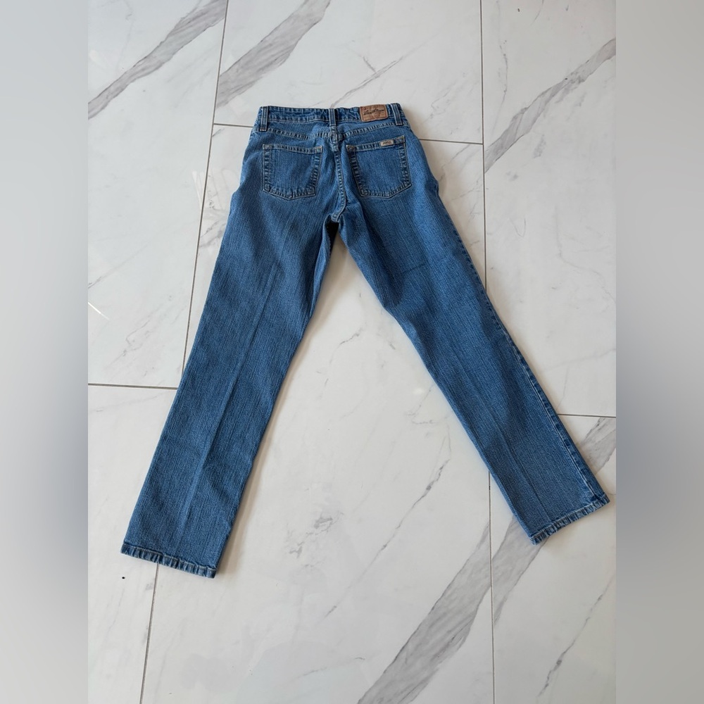 Signature by Levi Strauss  Women's Straight Leg Blue Jeans - Picture 3 of 7